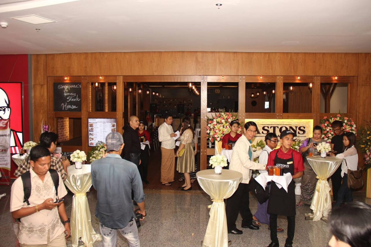 astons-myanmar-franchise-opening-dinner