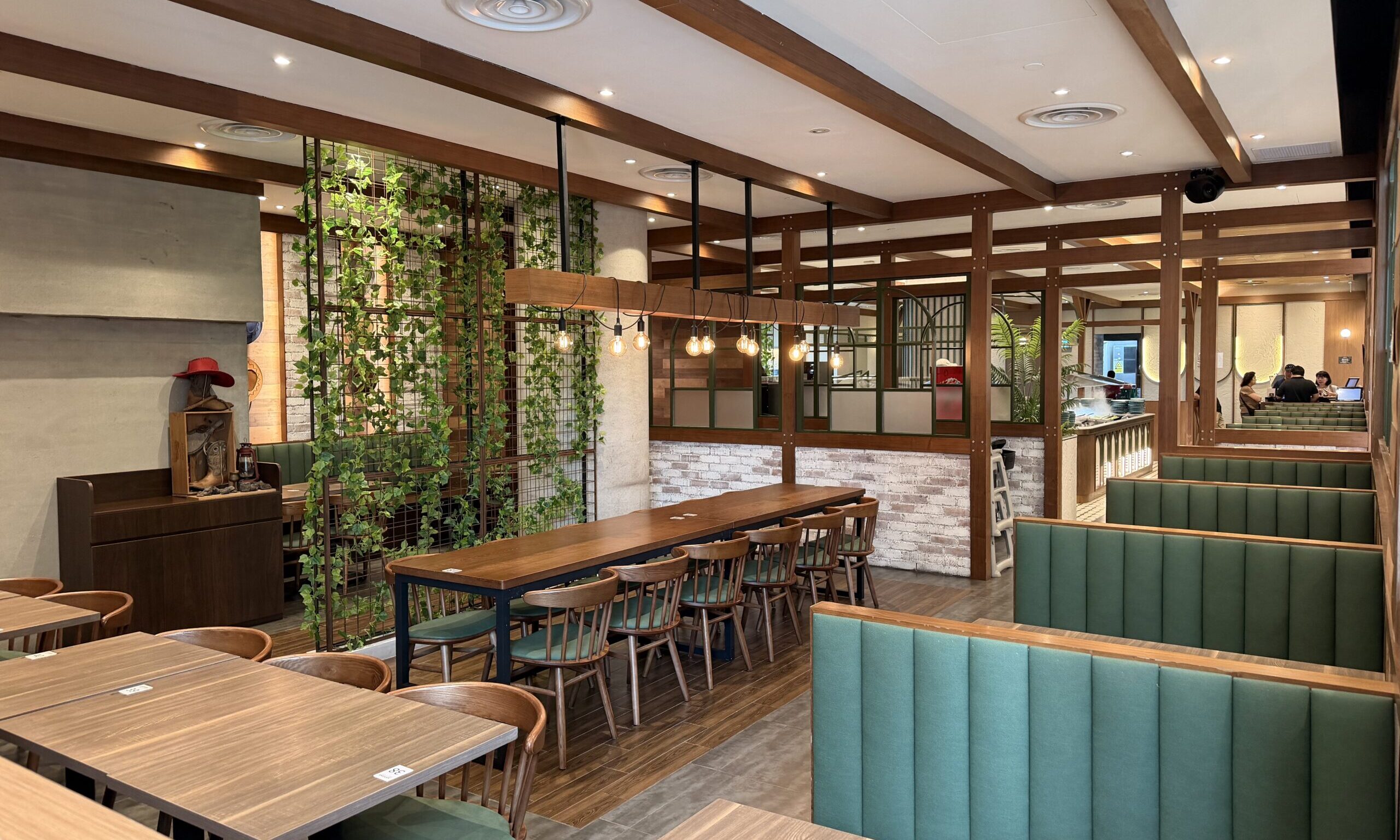 Private dining space for up to 60 guests at ASTONS Steak & Salad located in City Square. Perfect for corporate events and celebrations.